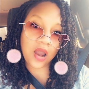 Meet your Posher, Lashawne